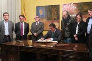 Almería y Lleida refuerzan sus lazos de hermandad y homenajean a los almerienses residentes en la provincia catalana