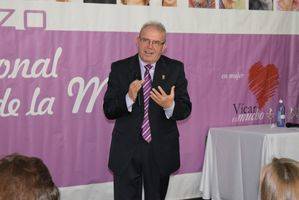 Vicar homenajea a nueve de sus mujeres con motivo de la próxima celebración de 8 de marzo