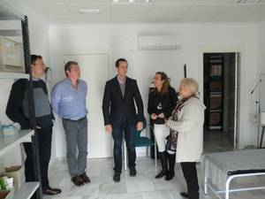 Colaboración con el Ayuntamiento de Bayarque permite mejorar las instalaciones del consultorio del municipio