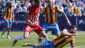 1-0: De penalti, pero el Almería vuelve a perder