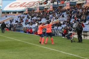 El equipo ejidense decide tres puntos de oro en Huelva con una falta magistral de Sergio Narváez