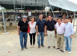 Tarambana acoge la V Feria del Ganado con una muestra de artesanía