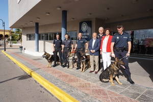 Vera incorpora a su Policía Local una unidad canina