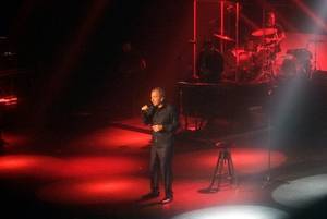 Gran concierto de José Luis Perales en Roquetas donde cantó durante dos horas sus grandes canciones