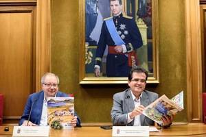 Pedro Tabernero edita un libro sobre Cabo de Gata con ilustraciones y textos sobre el Parque Natural