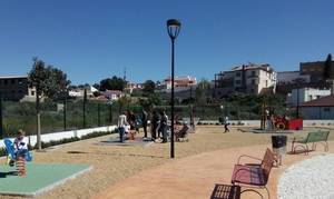 El PP de Albox exige al Ayuntamiento que habilite zonas de sombras en el parque infantil de Fofó