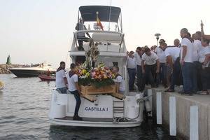 Aguadulce se despide de las fiestas con la procesión en honor a la Virgen del Carmen