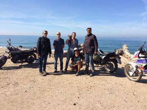 La televisión pública italiana recorre en motocicleta los entornos naturales del destino ‘Costa de Almería’