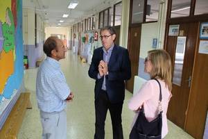 Alcalde de Berja visita los centros escolares en el comienzo del curso escolar