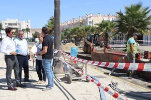 A buen ritmo las obras de la red de pluviales que resolverán los problemas de anegaciones en la dársena de la Batea y la calle Faro de Almerimar