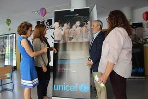 ‘Historias a través del agua’ de Unicef llega a los colegios de Vera