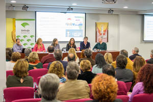 Gaya destaca la atención al alumnado migrante entre los ejes prioritarios del Gobierno andaluz