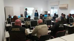 Curso sobre la Red de Información Ambiental de Andalucía pa a agentes forestales