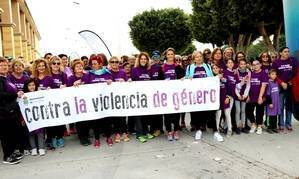 El Ejido se tiñe de morado en la VI Ruta Contra la Violencia de Género