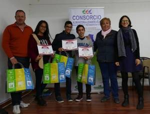 Equipo del IES Alyanub de Vera resultó ganador en el Trivial del Reciclaje