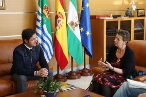 Una delegación de Westland visita El Ejido