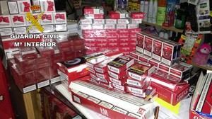 Intervenidas 227 cajetillas de tabaco sin precinta en un establecimiento público de El Ejido