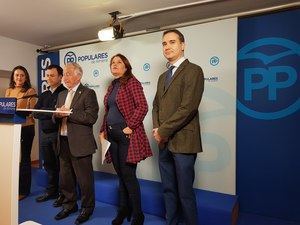 Amat dice que solo la Diputación y los ayuntamientos de Almería, Roquetas y El Ejido crean empleo