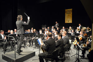 Banda Sinfónica Municipal llena el Teatro Apolo con su concierto ‘Mitos y Leyendas’