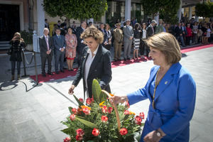 La ministra es Sanidad celebra con los vecinos de Gádor el Día del Privilegio