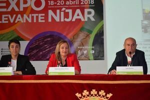 Doble vía hasta el Puerto Seco de Níjar principal reivindicación del campo en Expolevante 2018