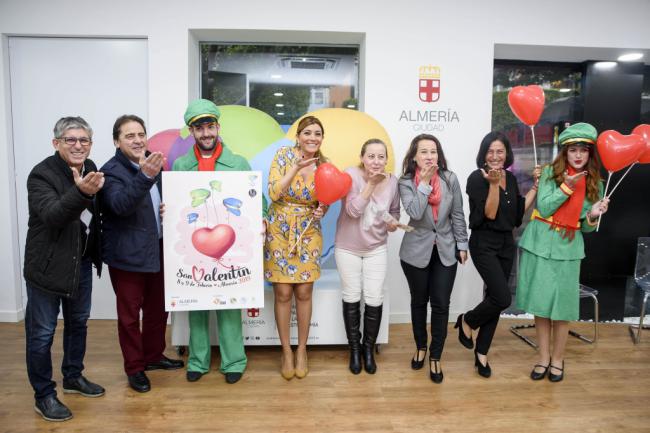 Almería se vuelca con San Valentín