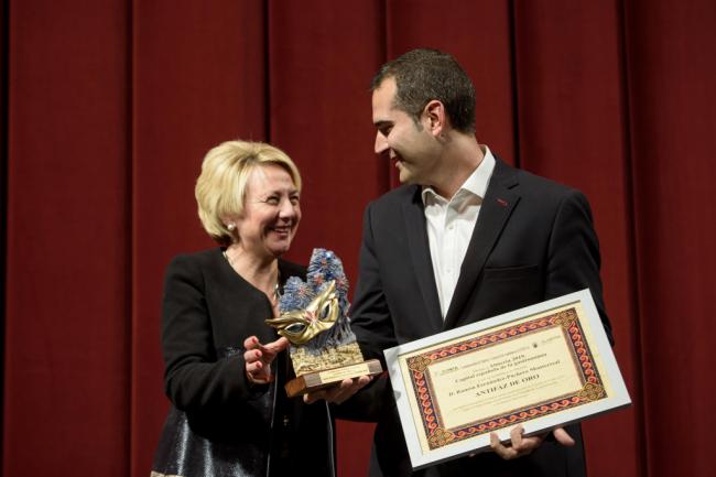 Los carnavaleros andaluces premian la Capitalidad Gastronómica de Almería 2019