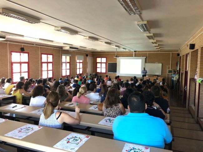 Almería es la única provincia andaluza sin adjudicación definitiva del profesorado de Religión en Secundaria