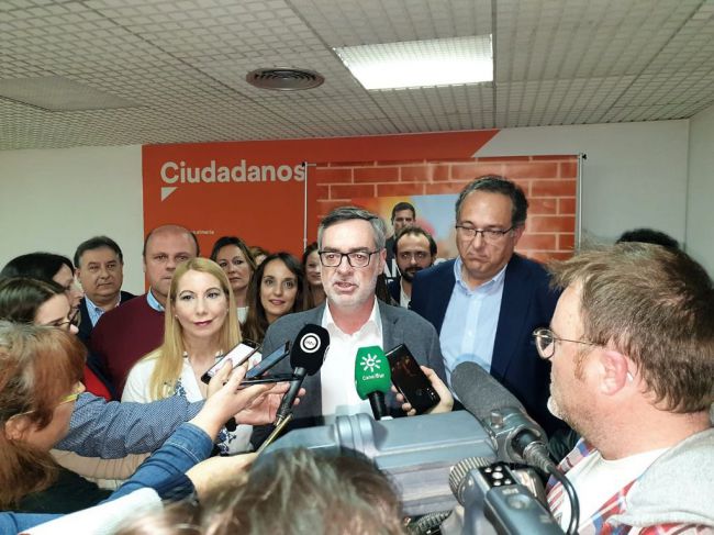 Cs vuelve a designar a Villegas como número uno por Almería al Congreso