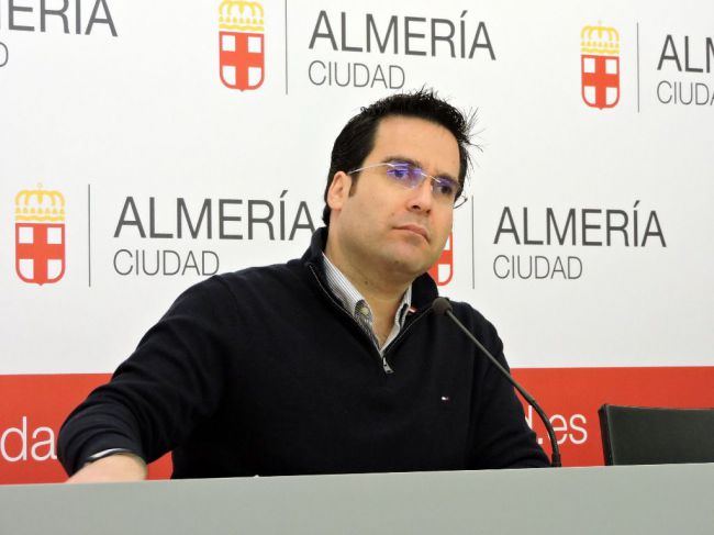 El PSOE exige más medios para la Escuela de Policía Local