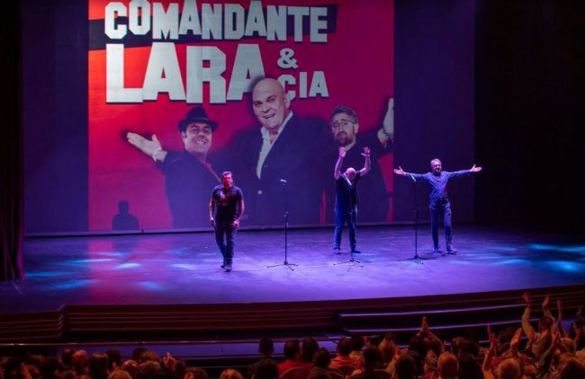 El humor gaditano de ‘Comandante Lara & Cía’ llega a Adra