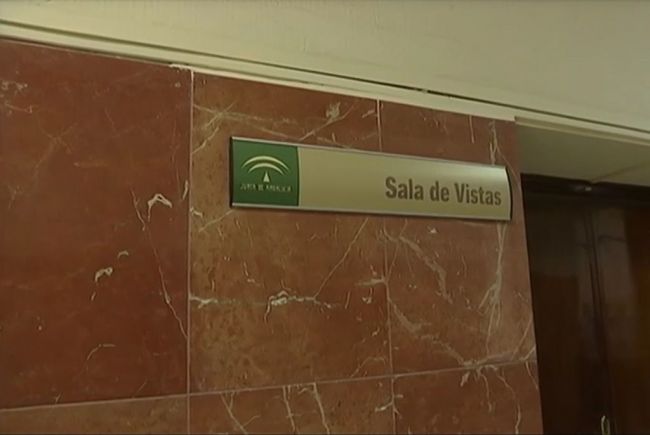 Dos años de prisión por violar a una chica mientras dormía