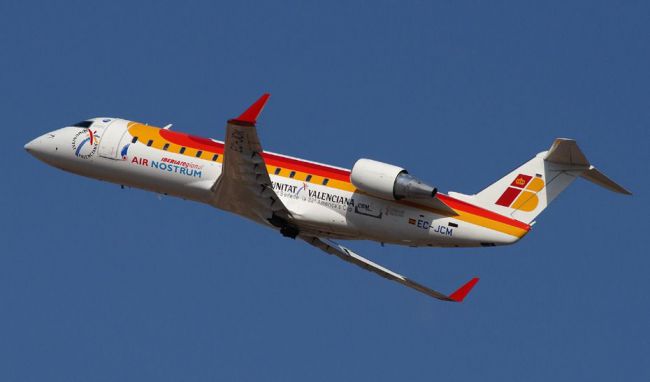 Air Nostrum busca en Almería tripulantes de cabina de pasajeros