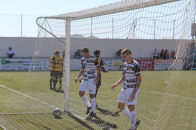 El Berja CF gana al Alhaurino