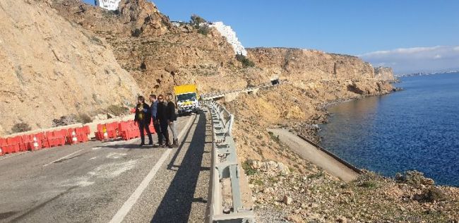 Tráfico cortará el paso de camiones una hora en la A-7 por el corte del Cañarete