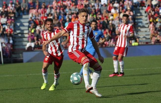 El Almería afronta una nueva semana con el Albacete en el horizonte