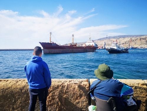 Las sirenas de los buques en el Puerto sonarán en homenaje a la gente de mar