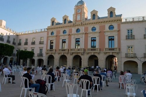 La Banda Municipal une a los almerienses en las tardes de miércoles y jueves