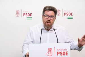 El PSOE dice que el "decálogo" de vuelta al cole no es ley