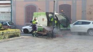 El positivo en #COVID19 de un empleado de la piscina de Huércal-Overa lleva al cierre provisional