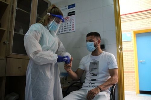 Pruebas serológicas a los sanitarios que se incorporen a los centros