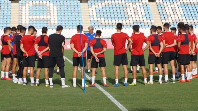 Más de dos horas de entrenamiento pensando en el partido contra el Logroñés