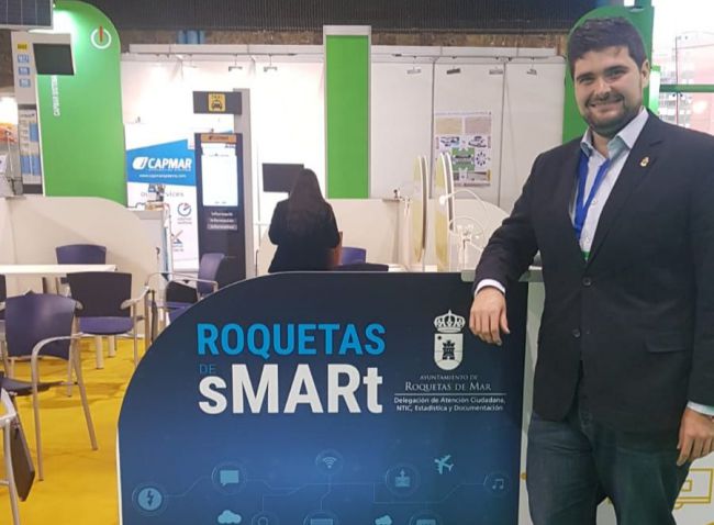 Roquetas duplica los fondos europeos para WiFi gratuito en espacios públicos