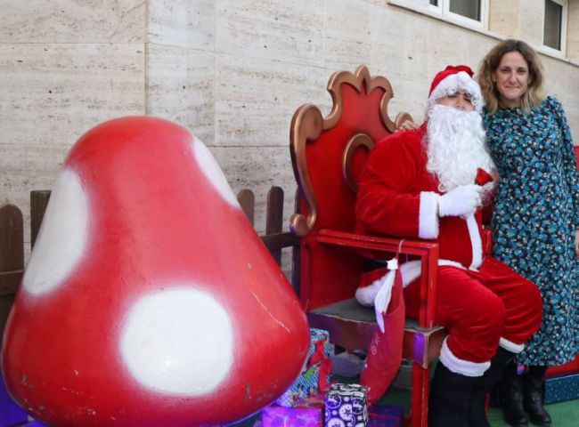 Papá Noel visitará Adra para recoger las cartas en el Centro Cultural