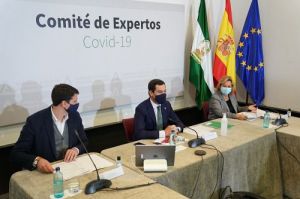 Andalucía reserva el 20% de las vacunas para las dosis de recuerdo