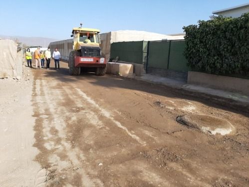 Ayuntamiento de El Ejido sigue trabajando en los caminos rurales