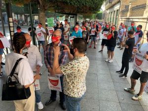 ASHAL cuestiona el cierre de la hostelería mientras la gente puede seguir en la calle