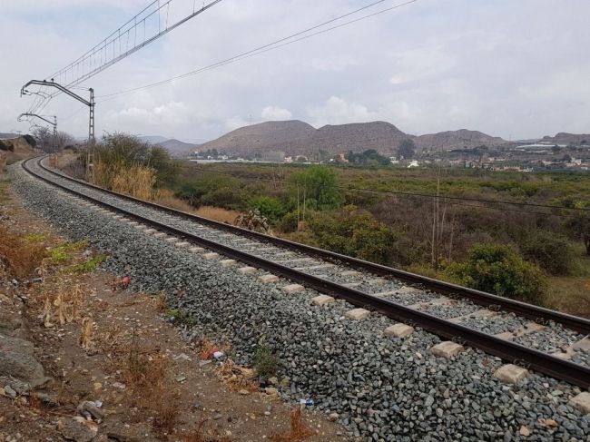 Renfe ha devuelto 1.100 billetes con origen o destino Almería en los últimos seis meses