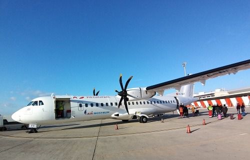 El aeropuerto prevé un 63% menos de vuelos que en la Semana Santa de 2019