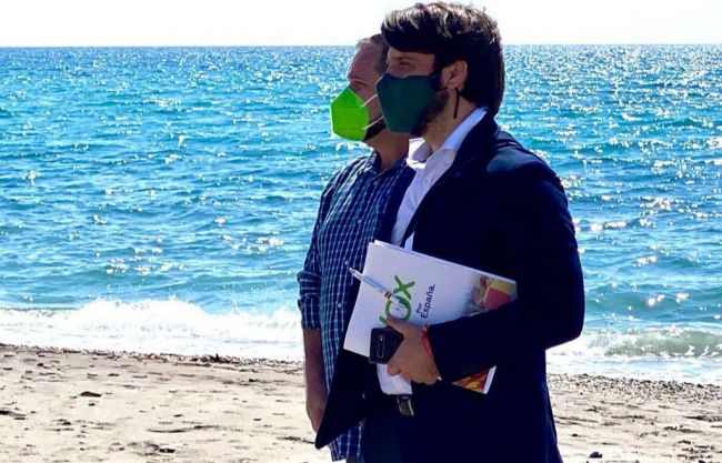 Solo el PSOE no apoya una moción de Vox para mejorar la accesibilidad de las playas